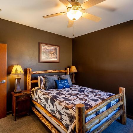 Bison Lodge - Lg Home - 2 Bedrooms - Less Than 5 Miles To Yellowstone North Entrance, Sleeps Up To 8 加德纳 外观 照片